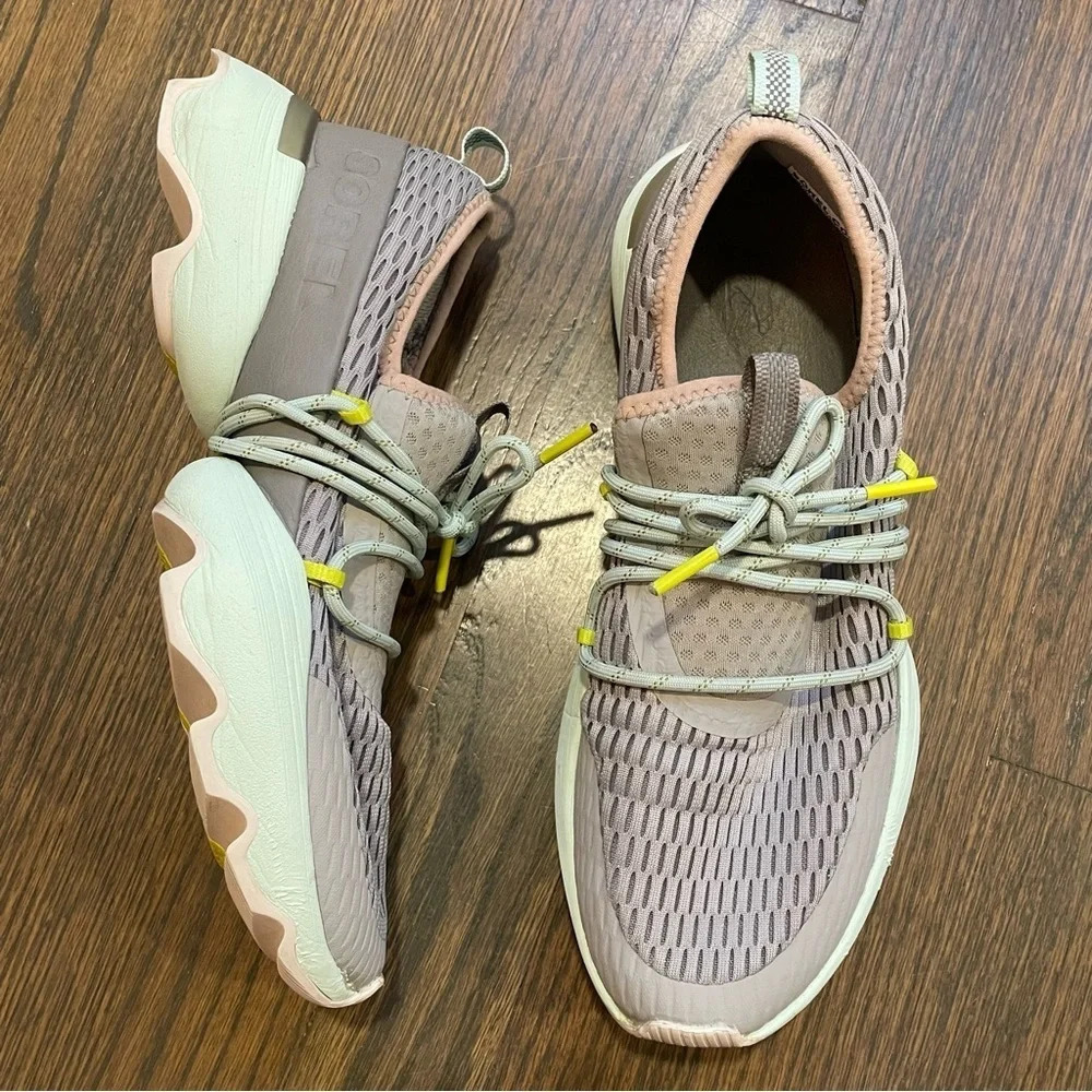 Sorel Kinetic Impact Lace shoes sneakers dove grey sea salt women’s size 8.5